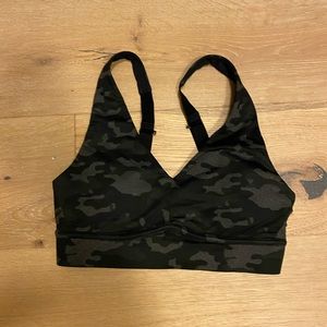 Fabletics Camo sports Bra XS